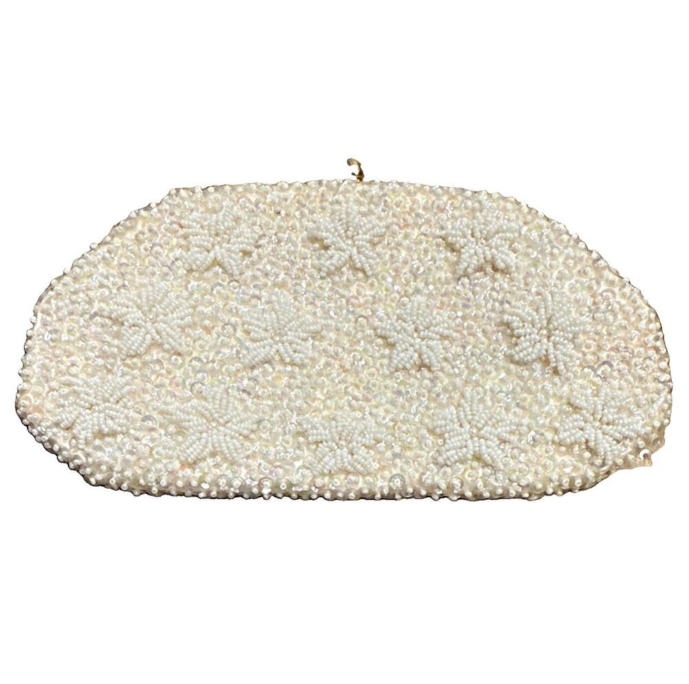 Vintage Handmade White Beaded Coin Purse Clutch Made in British Hong Kong